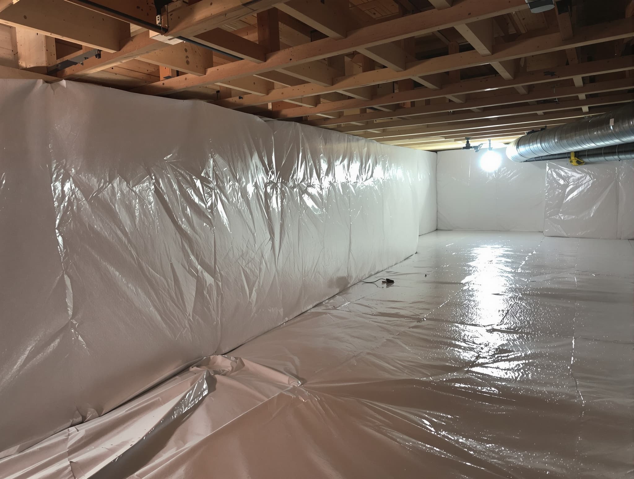 Smithtown Hi-Ranch — Crawl Space Encapsulation - after